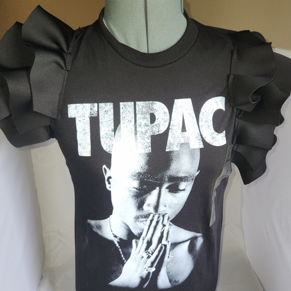 Tupac Ruffle sleeve Tshirt
